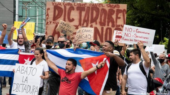 Artistas españoles cancelan su asistencia a un festival en Cuba: "No apoyamos dictaduras"