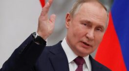 Estados Unidos y la UE siguen aumentando la presión sobre Putin: 12 diplomáticos rusos señalados y más sanciones con tintes económicos