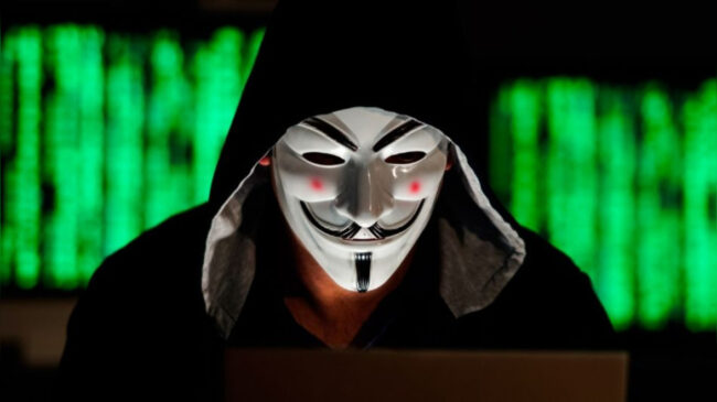 Anonymous dirige a sus hackers a una "ciberguerra" contra Rusia