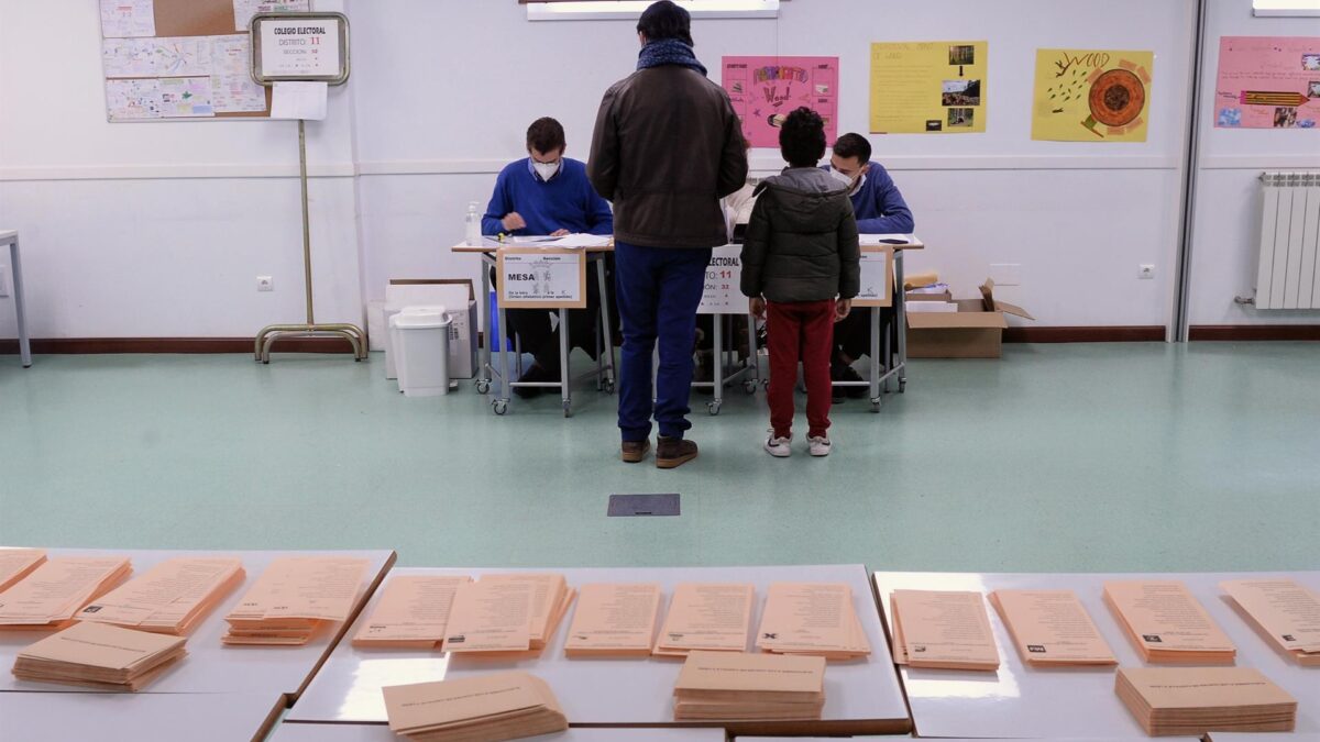 La participación electoral en Castilla y León es del 11,31% a las 11:30 horas