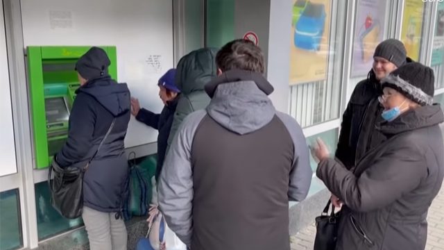 El efectivo se convierte en refugio de seguridad nacional en situaciones de conflictos