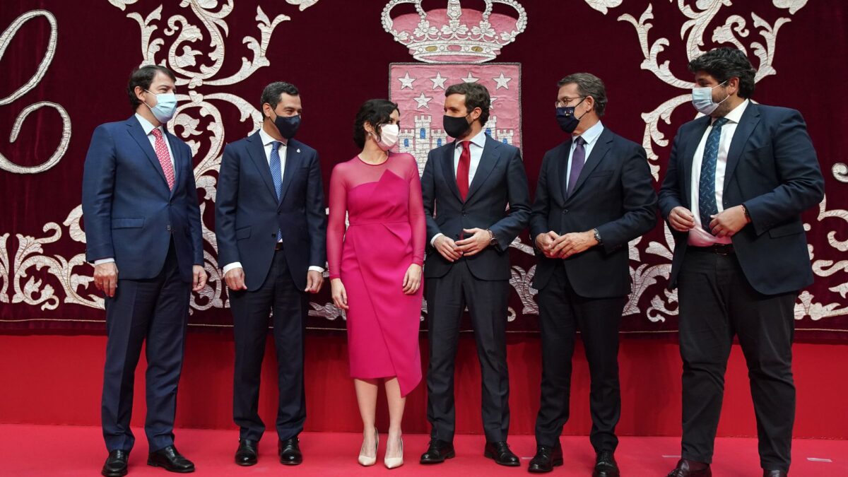 Casado valorará mañana el futuro del PP con los barones del partido