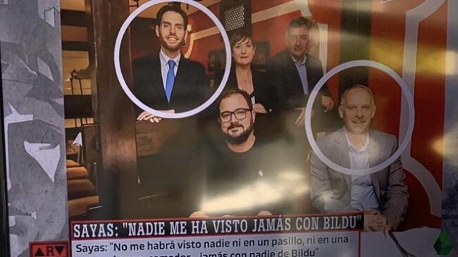 Sayas vuelve a retratar a Ferreras desmontando la "burda manipulación" de una foto usada en 'Al Rojo Vivo'