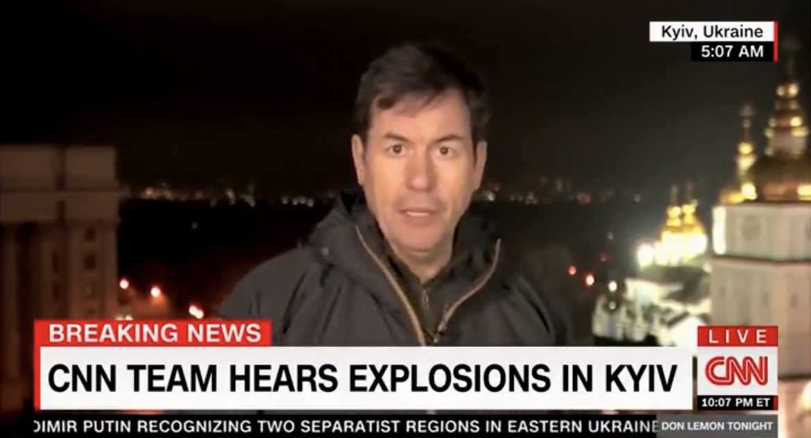 (VÍDEO) La guerra, en directo: así ha sido el momento viral de un reportero de la CNN en el inicio de los bombardeos