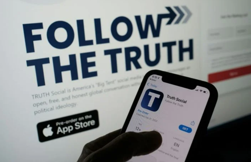 Trump lanza su propia red social para competir contra Twitter: «Truth Social»