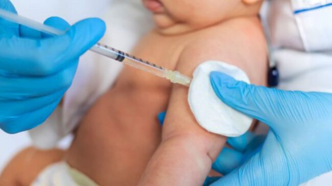 Pfizer prepara la primera vacuna a menores de 5 años para finales de febrero