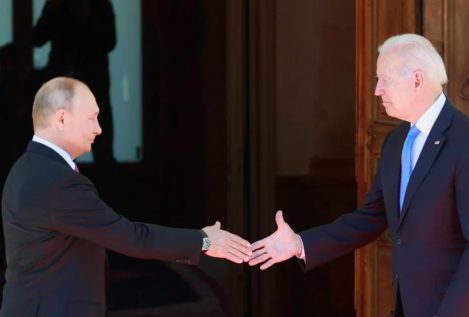¿Propaganda de guerra? Biden aprende de Putin