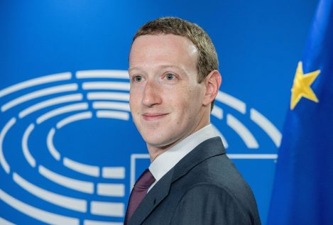 Facebook amenaza con irse de Europa si no le dejan transferir datos de sus usuarios a EEUU