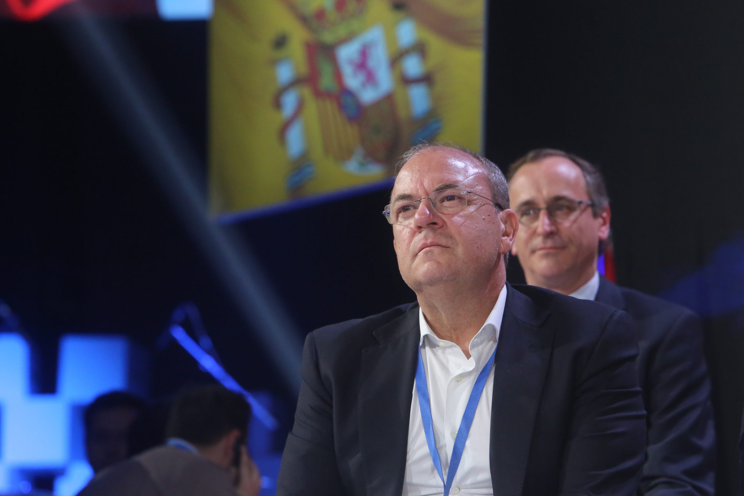 Monago pide «disculpas» ante la «complicada» situación del PP