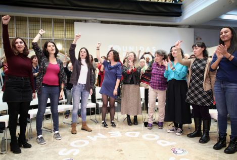 Citan como testigo a Dina Bousselham para que aclare el presunto robo de su móvil