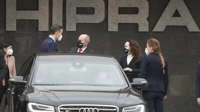 Sanidad autoriza la tercera fase del ensayo de la vacuna de Hipra