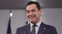 Una encuesta deja a Juanma Moreno al borde de la mayoría absoluta en Andalucía