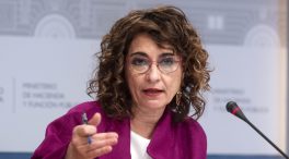 Política fiscal de Madrid y ministra de Hacienda