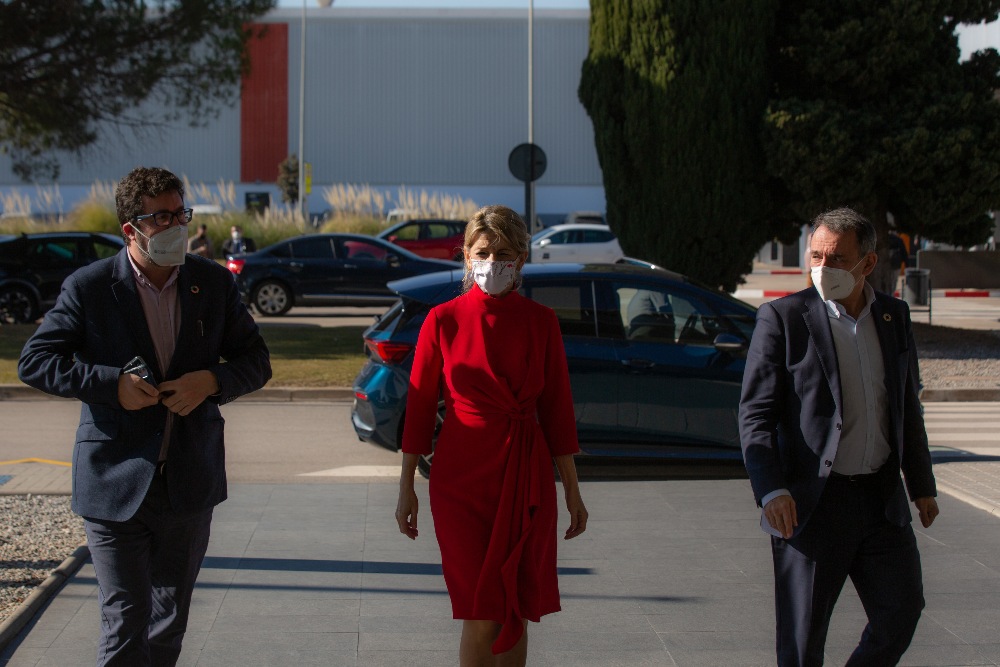 Enrique Santiago pactó con Yolanda Díaz una presencia «simbólica» en la campaña del 13-F