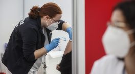 El Congreso pide investigar cómo afecta la vacuna de la covid-19 a la menstruación