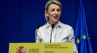 Euforia en el equipo de Yolanda Díaz: sus datos en televisión están al nivel de Pablo Iglesias