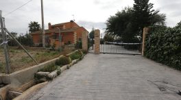 El menor parricida de Elche se hizo pasar por su madre con el móvil para ocultar el crimen
