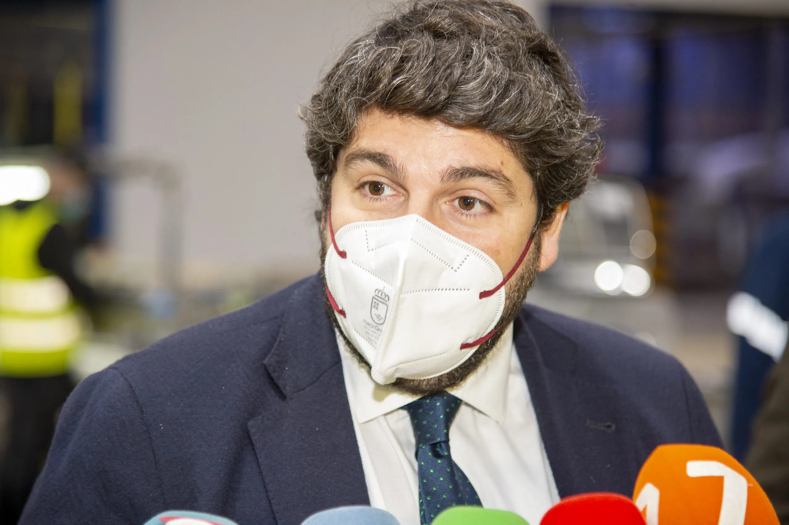 López Miras, el único barón del PP que cierra filas con la gestión de «Génova»