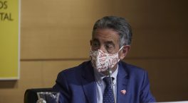 Revilla no descarta un congreso del PP en el que surja la figura de «un gallego»