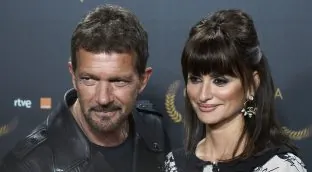 Penélope Cruz considera «surrealista» su nominación a los Oscar; y Banderas, «histórica»