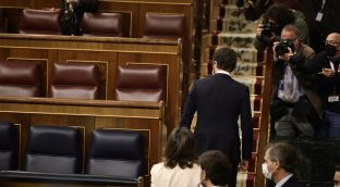 Dirigentes del PP y del Gobierno reaccionan al discurso de Casado