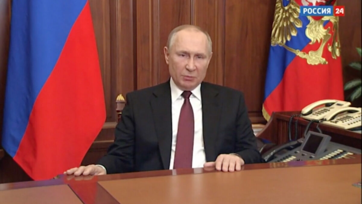 Varias explosiones en Ucrania tras el anuncio de Putin de una operación militar