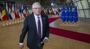 La UE acuerda congelar activos a Putin y Lavrov en las sanciones por la invasión rusa