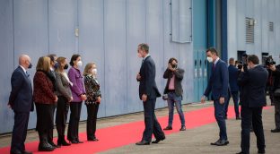 España enviará más tropas a la frontera con Rusia y Cs y Vox piden subir el gasto del PIB en Defensa