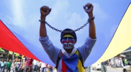 Una ONG denuncia que Maduro mantiene 240 presos políticos en Venezuela
