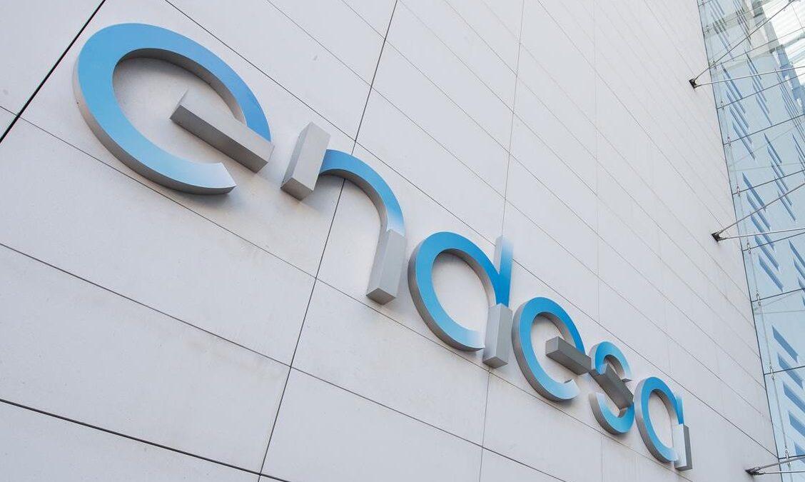 El Govern multa a Endesa con 600.000 euros por los retrasos en la emisión de facturas