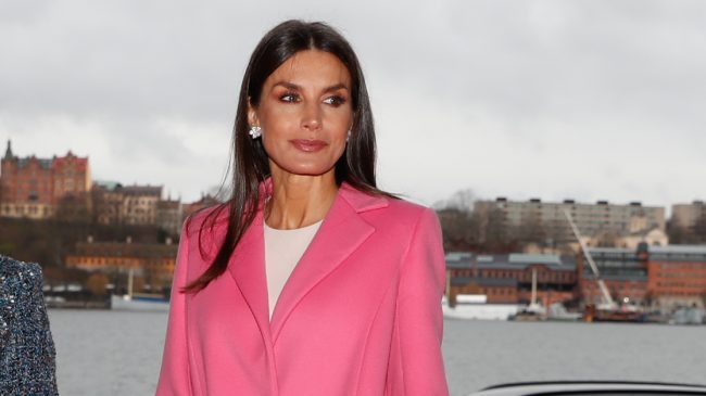 Cómo afecta a la reina Letizia el positivo por covid-19 de su marido, el rey Felipe VI