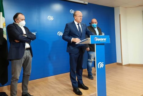 Monago decide no convocar el congreso regional de Extremadura hasta que el PP recupere la normalidad