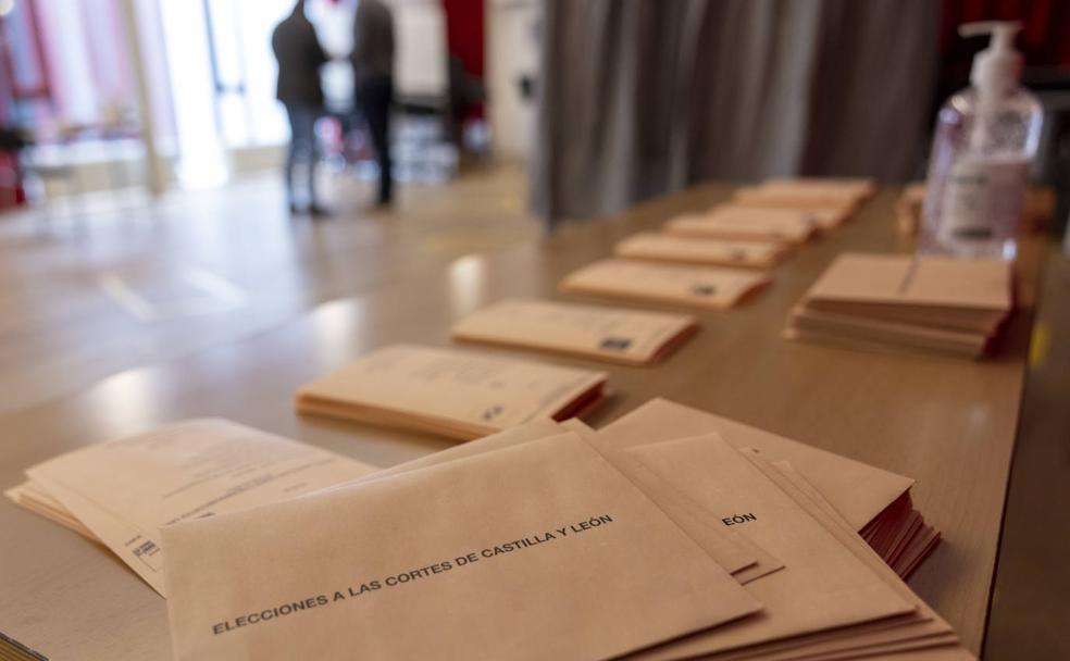 Abren los colegios electorales con 2.094.490 castellanoleoneses llamados a votar