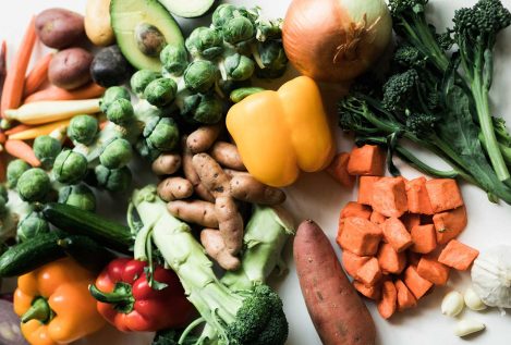 Probióticos y prebióticos: qué son, qué relación tienen con la microbiota y cómo elegir el mejor