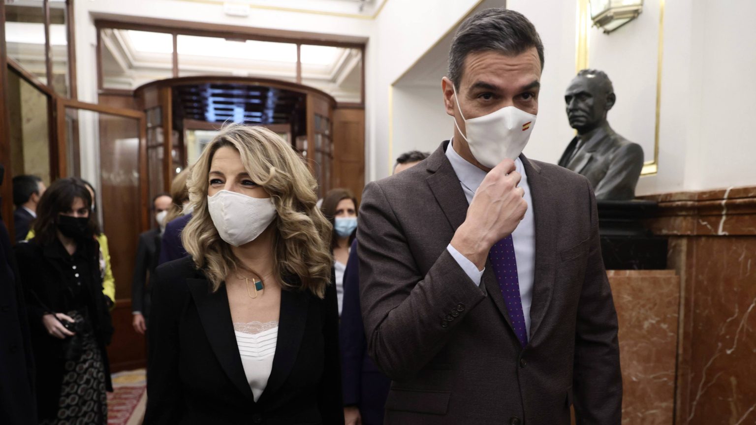 Sánchez exige a Yolanda Díaz frenar la polémica fiscal que impulsa Podemos