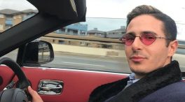 El timador de Tinder, Simon Leviev, da la cara tras el polémico documental de Netflix
