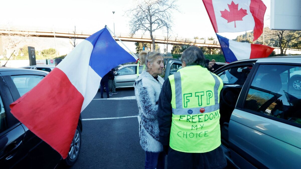 (VÍDEO) Los «convoyes de la libertad» se preparan para entrar en París pese a la prohibición