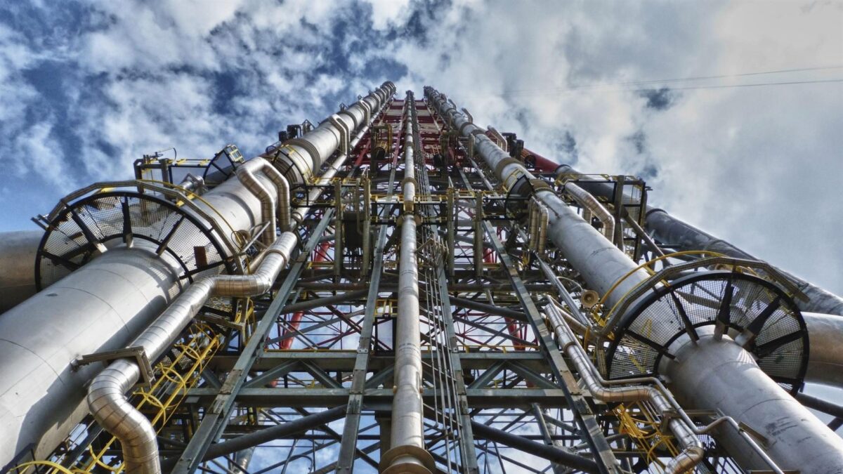 Técnicas Reunidas se adjudica un contrato de 235 millones en Argentina para mejorar instalaciones de YPF