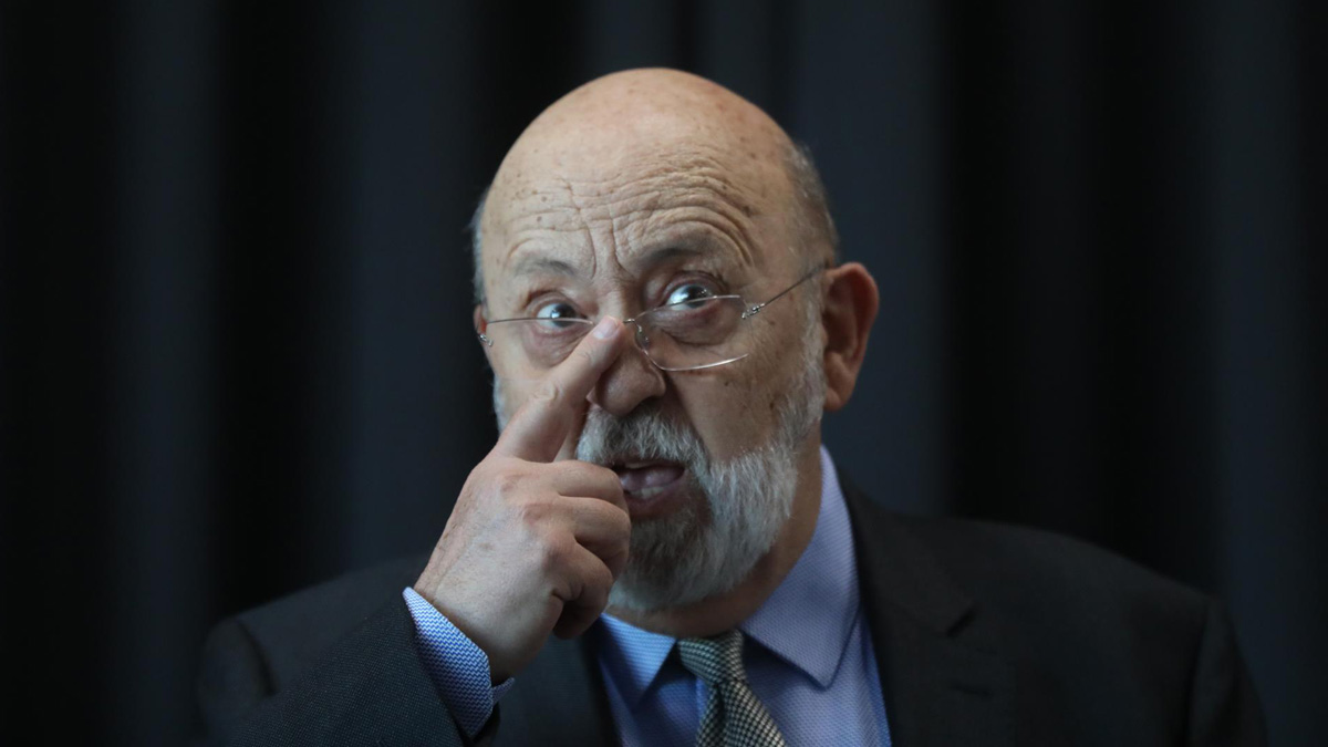 Vox se querella contra Tezanos por un «posible delito de malversación de caudales públicos»