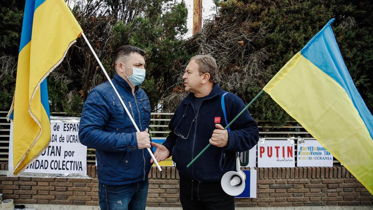 Más de 112.000 ucranianos y de 95.000 rusos residen en España, según el INE