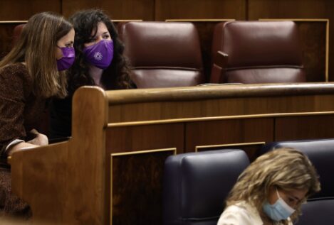 La salida de la diputada canaria de Podemos adelanta una sangría de cargos en el partido