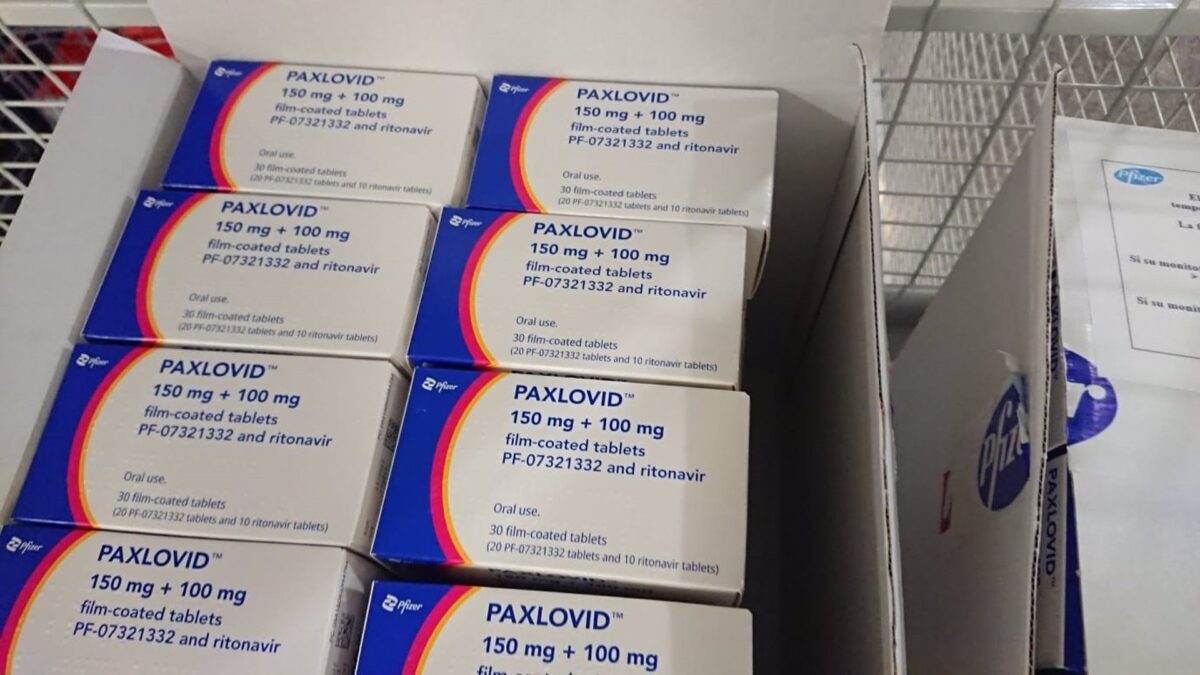 Los farmacéuticos proponen que el antiviral contra la covid Paxlovid se venda en farmacias