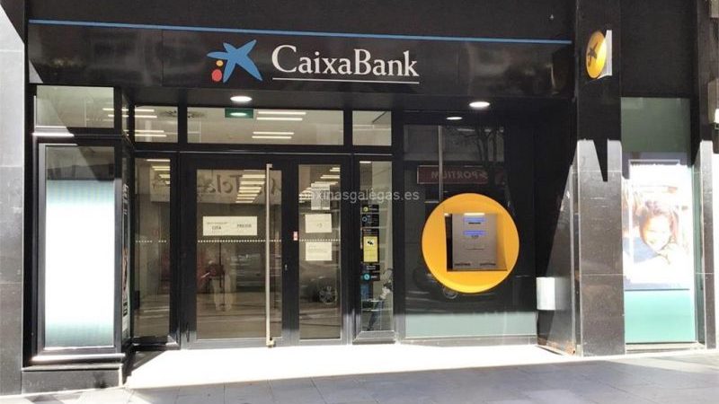 CaixaBank inicia los trámites del ERE para más de 2.000 empleos