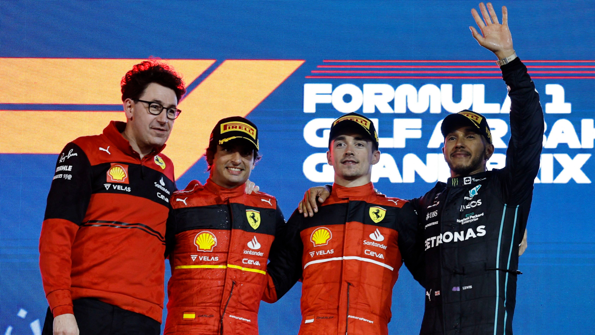 Leclerc y Sainz firman un doblete para Ferrari en la debacle de Red Bull en Baréin