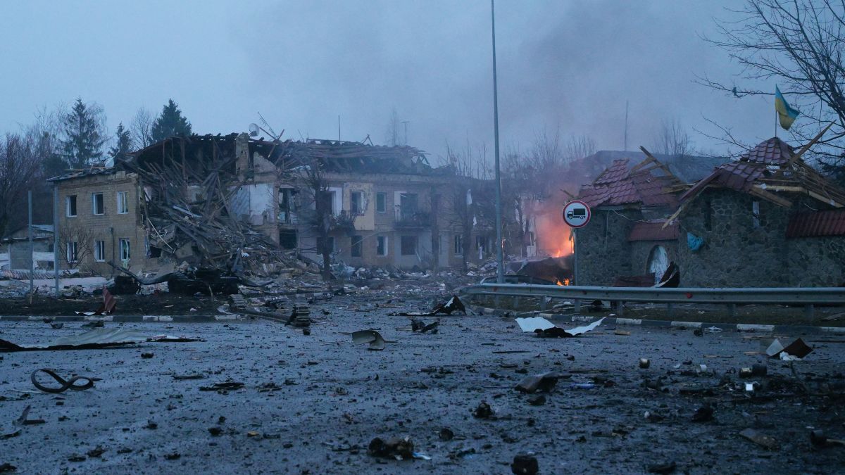 Octavo día de guerra en Ucrania: más bombardeos rusos ante unas nuevas negociaciones