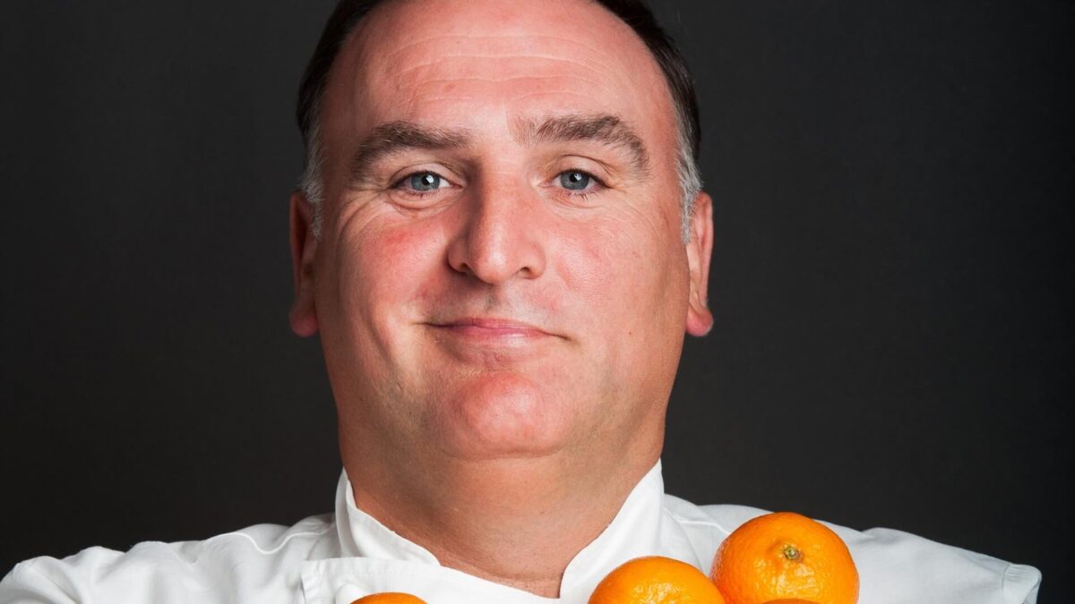 Biden elige al chef José Andrés para liderar el consejo asesor de Deporte, Fitness y Nutrición