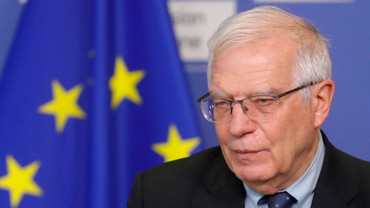 Borrell desliga a España de su consejo de «bajar la calefacción» al no recibir gas ruso