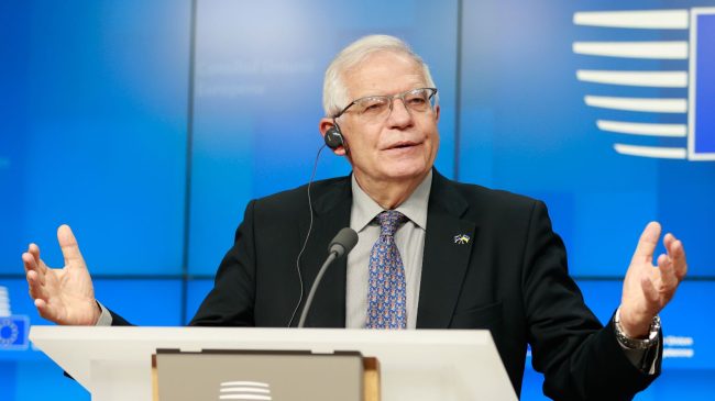 Borrell: «No gasto ni un segundo de mi tiempo en pensar en el señor Puigdemont»