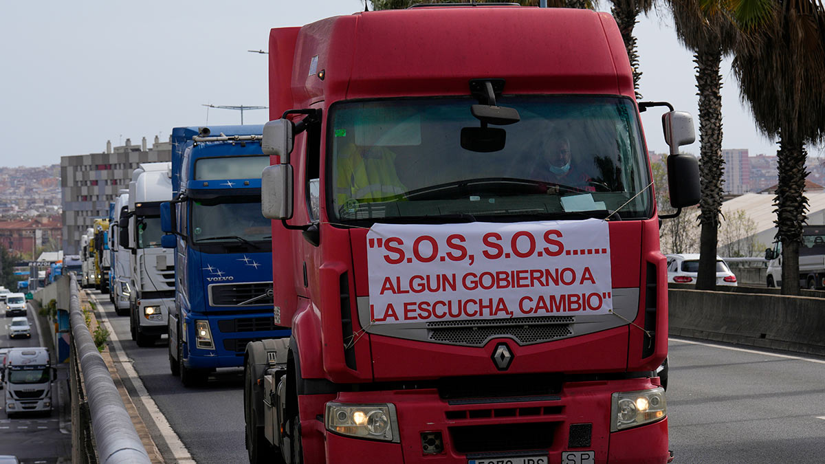La Plataforma del Transporte rechaza el acuerdo con el Gobierno y seguirá con la huelga