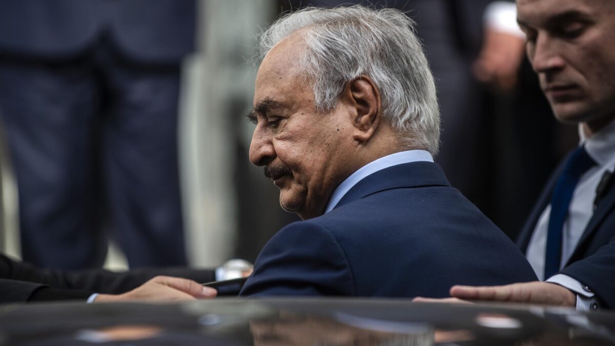 Un tribunal federal de EEUU reanuda el juicio por crímenes de guerra contra Jalifa Haftar